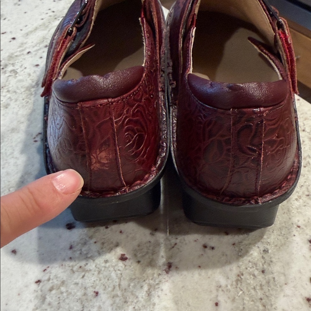 Alegria Alli Women Shoe Eau 40 Alli Oxblood Bloom Red Tooled Leather - Picture 6 of 7